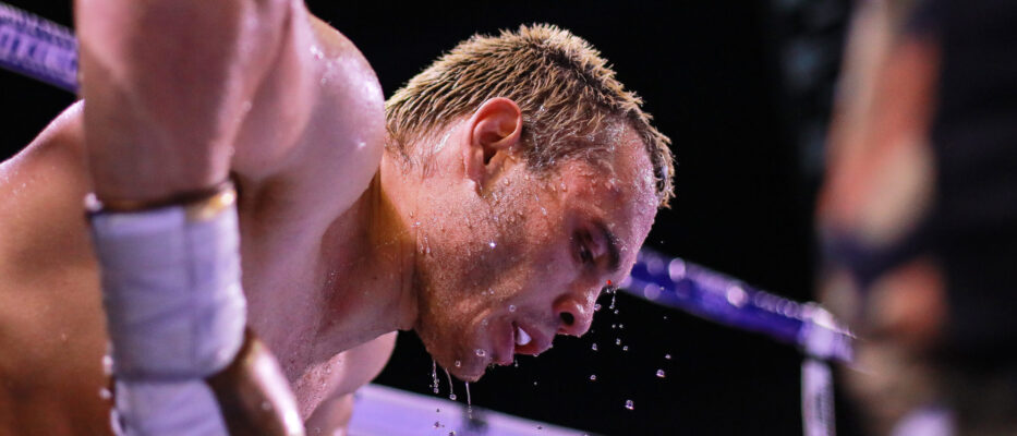 julio cesar chavez jr Tribute to the Kings - Chavez Sr. v Camacho Jr.