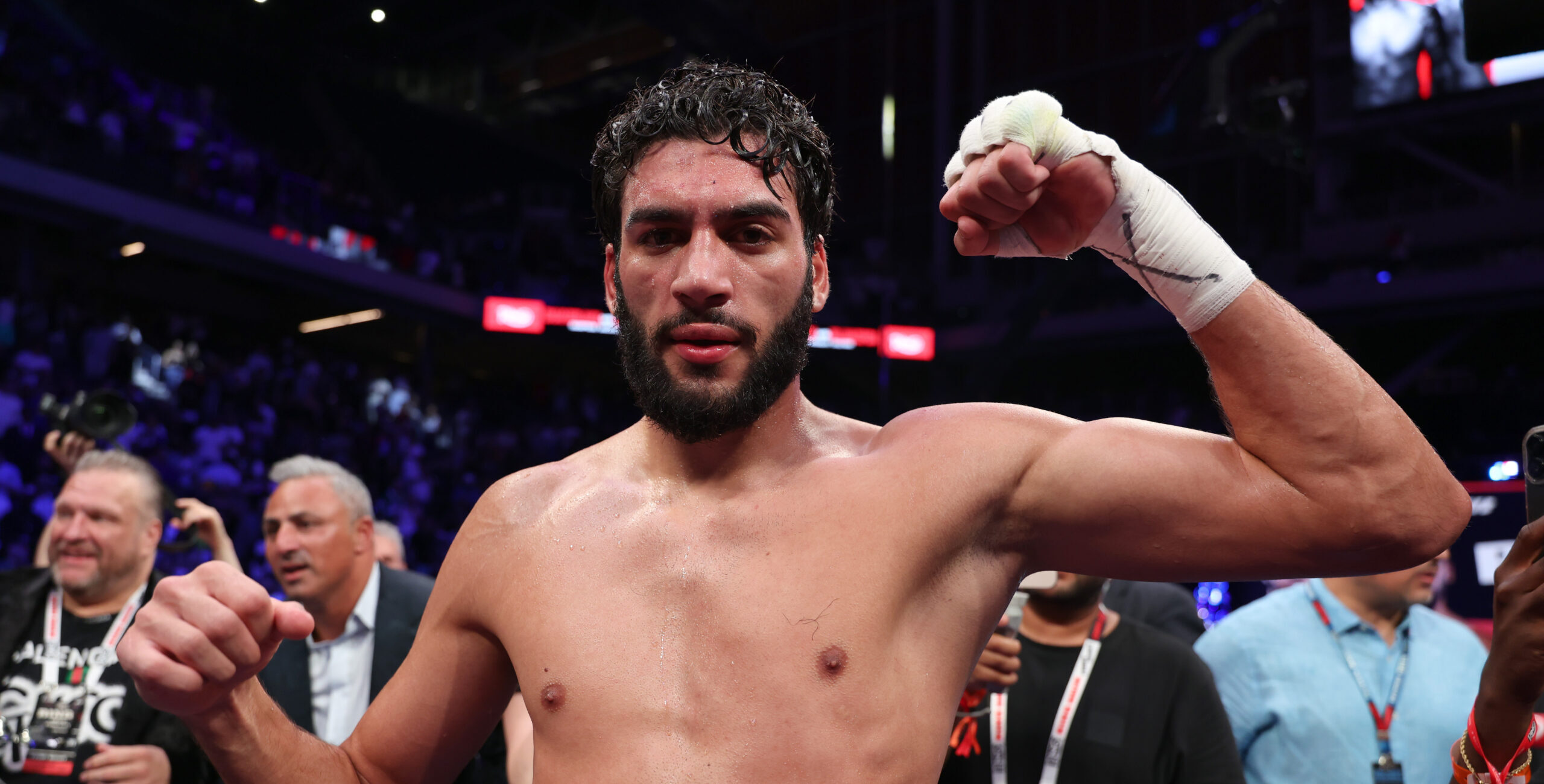 Hamzah Sheeraz Canelo-meccsről álmodik - Uncia